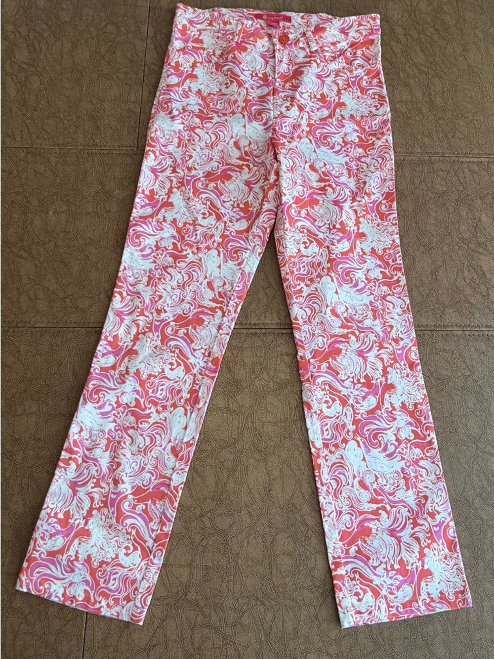 Key West Women's size 6 bright pink and white floral 95% cotton/5% spandex pants